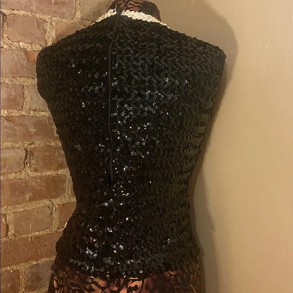 Golden Crescent Top - Picture 3 of 5